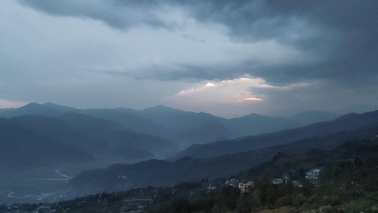 Sarangkot Hotel New Galaxy 博卡拉 外观 照片