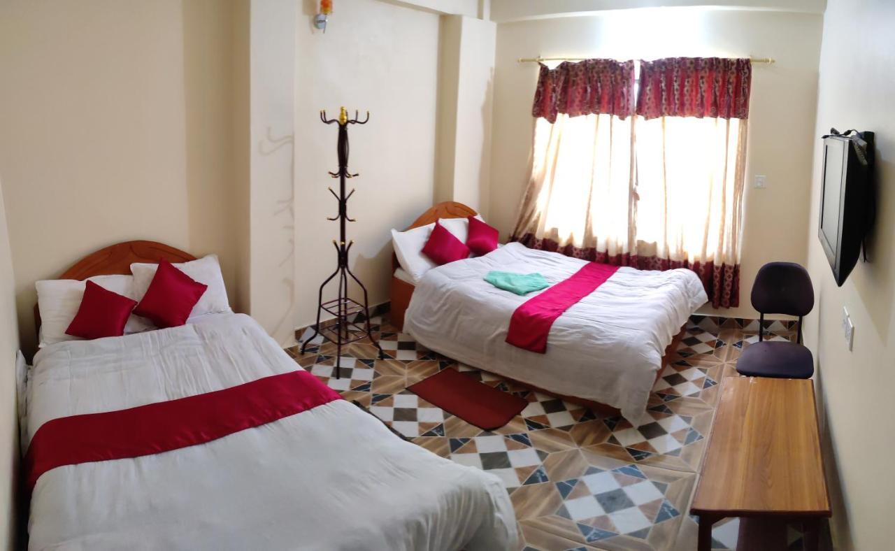 Sarangkot Hotel New Galaxy 博卡拉 外观 照片